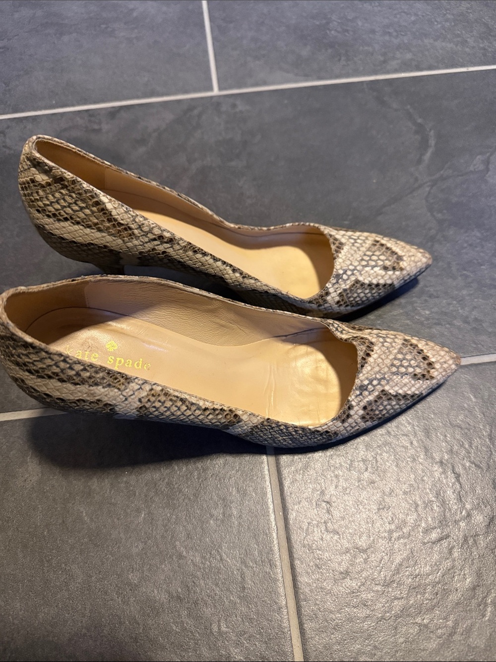 Kate Spade New York snakeskin pumps